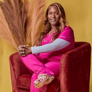 Meet your Posher, Solana